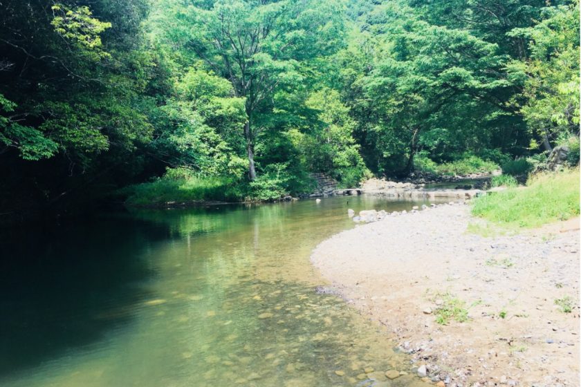 川